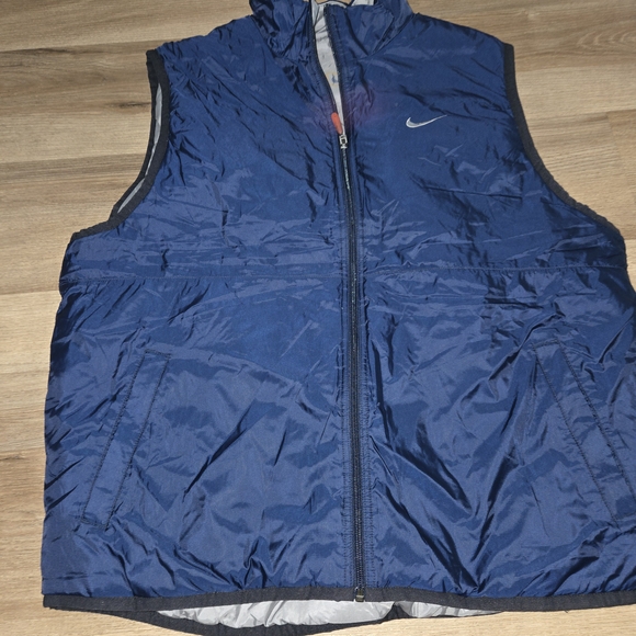 Nike Blue Puffer Vest - Picture 1 of 6